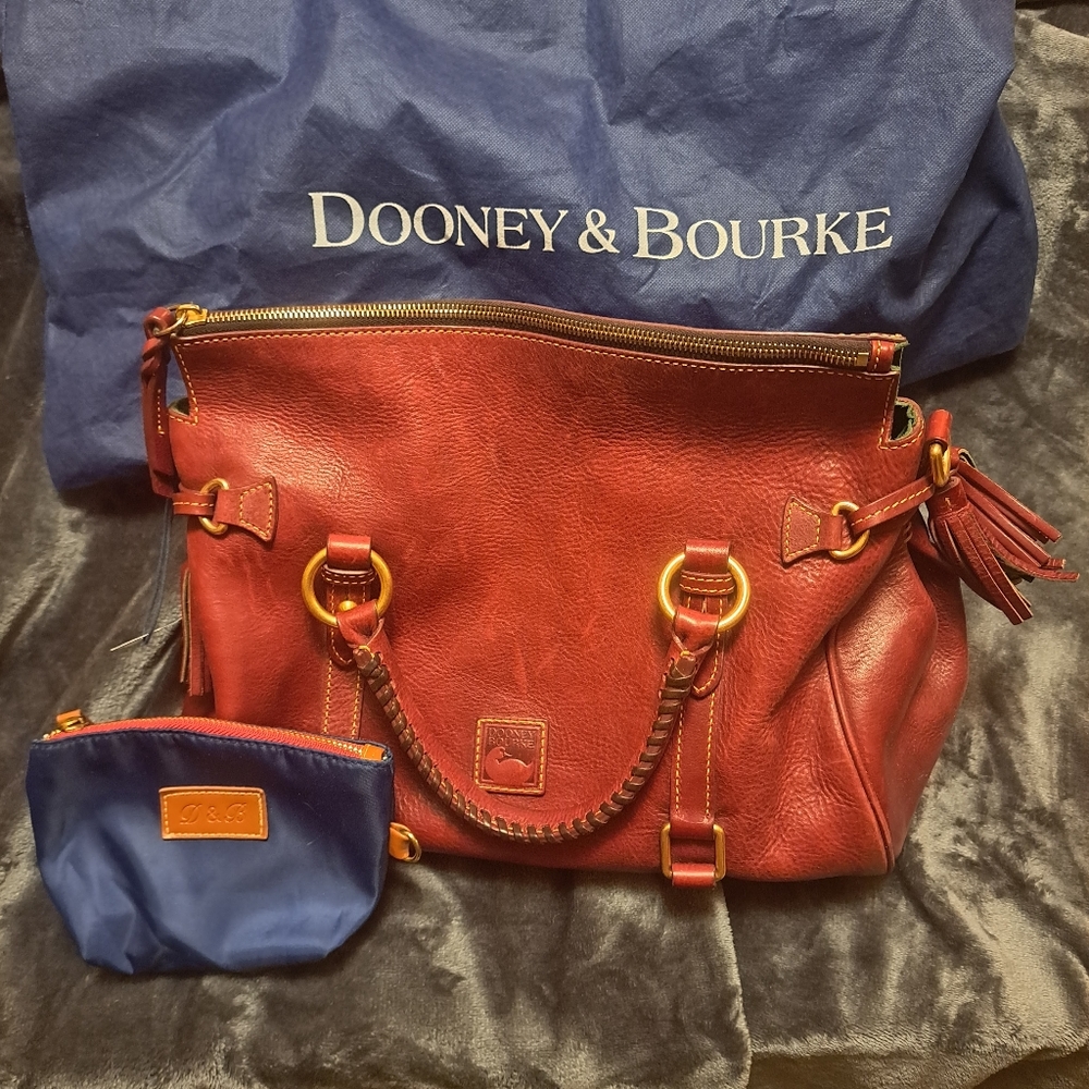 Dooney & Bourke Purse